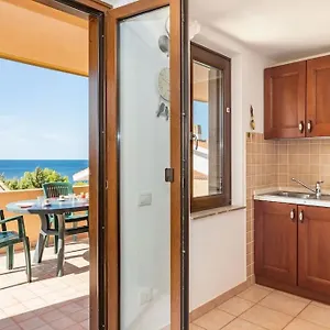 https://appartamento-incantevole-con-terrazza-vista-mare.in-sardinia.net