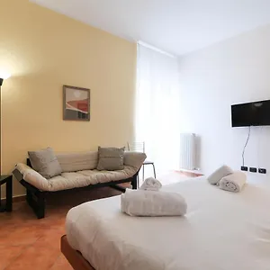 https://primopiano-dante.it-lombardy.com